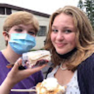 Meet your Posher, Nora